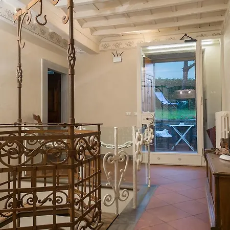 Casa Sofia ベッド・アンド・ブレックファスト フィエーゾレ
